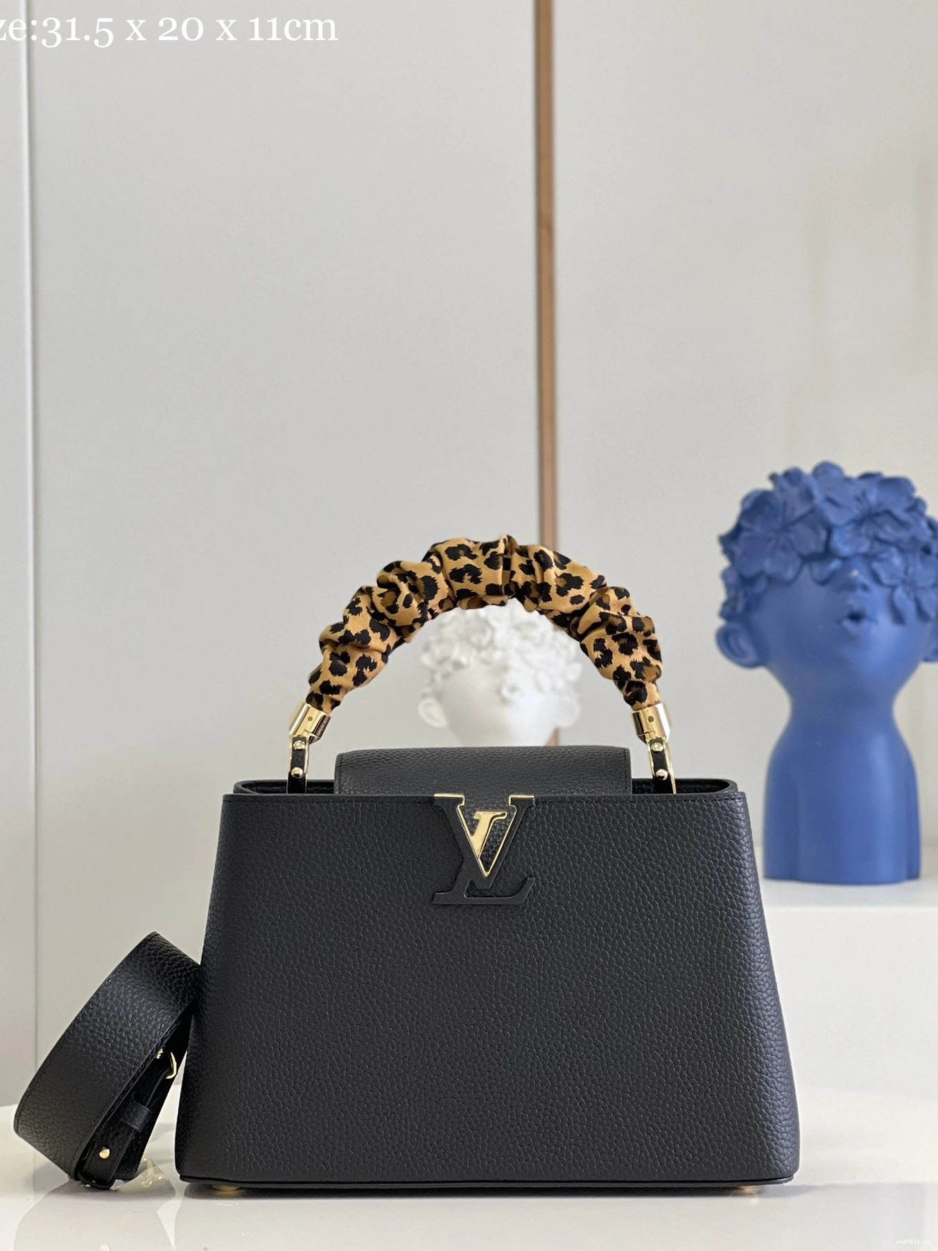 WIS LOUIS CAPUCINES VUITTON MM 0728